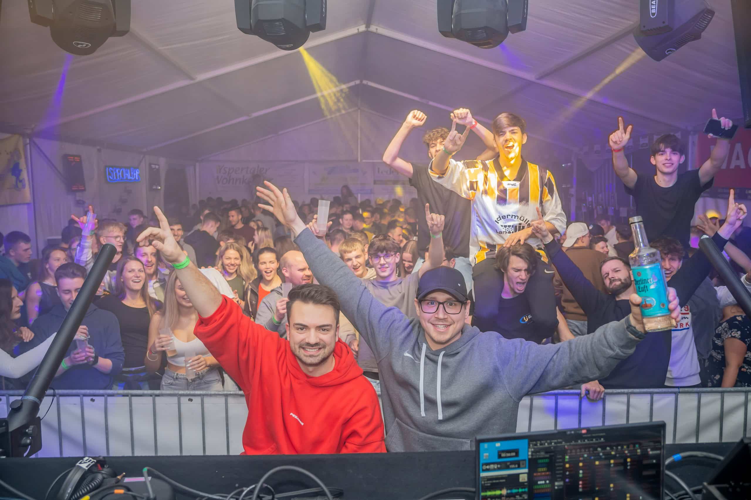 Flashback Party Martinsberg – Eventfotos & Aftermovie